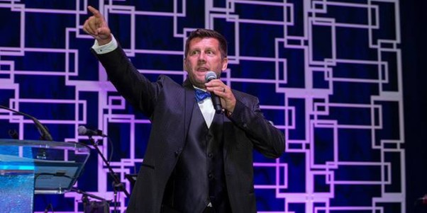 Raising Paddles: 5 Practical Fundraising Auction Tips from Dan Campbell